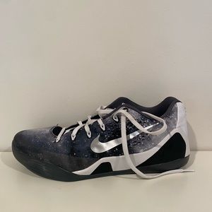 RARE Galaxy kobe 9 nike id size 12.5
